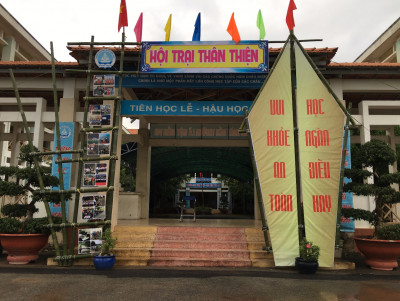 Hội trại thân thiện
