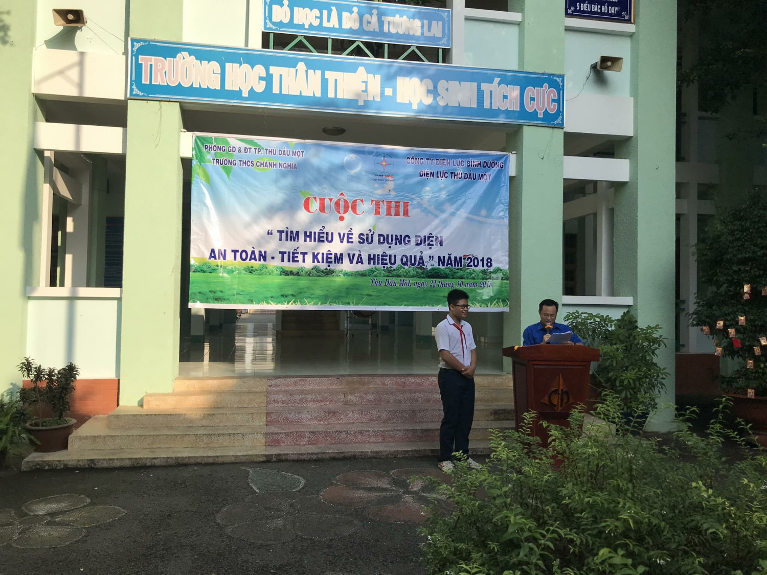 Tìm hiểu về sử dụng điện "An toàn - Tiết kiệm và Hiệu quả" năm 2018